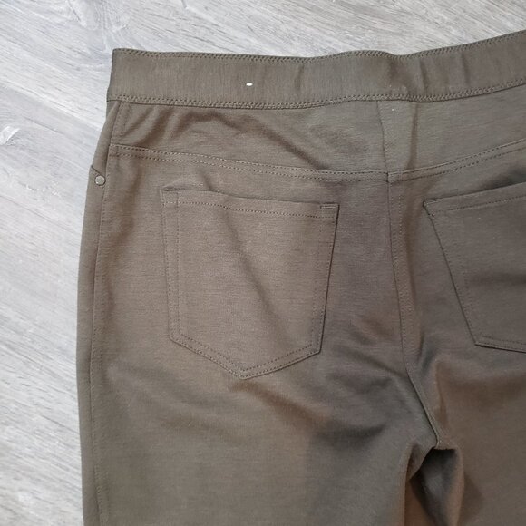 Chico's * Olive Green Ponte Pant * Sz 0.5 S 6 - Picture 5 of 8
